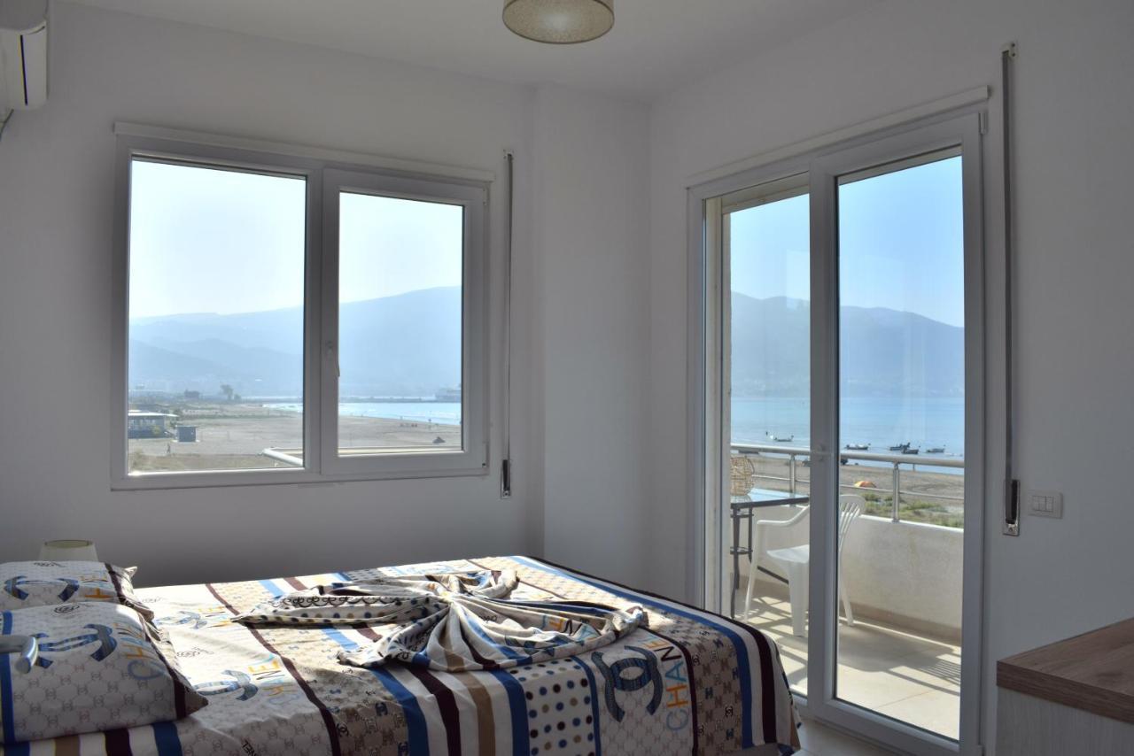 Sea View Apartment - 007 Вльора Екстер'єр фото