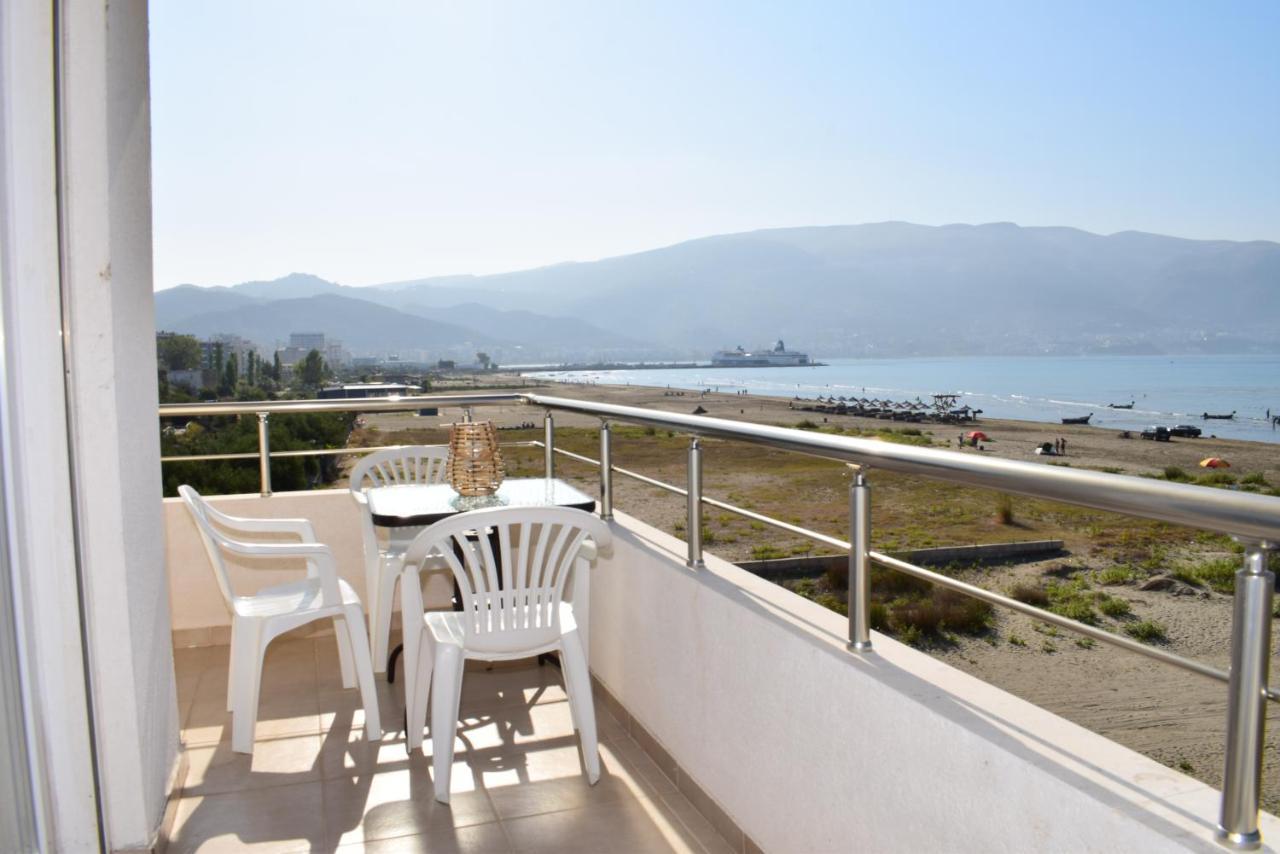 Sea View Apartment - 007 Вльора Екстер'єр фото