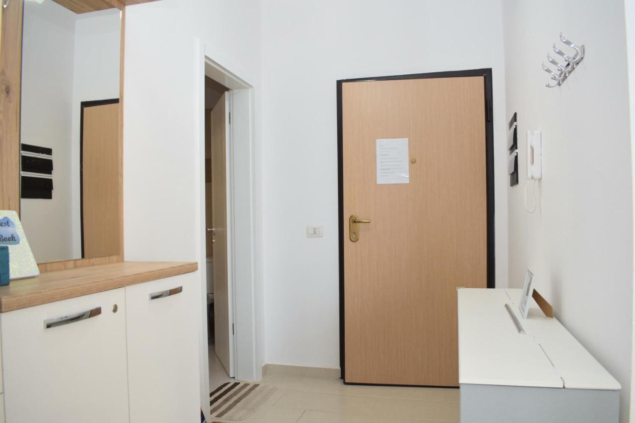 Sea View Apartment - 007 Вльора Екстер'єр фото