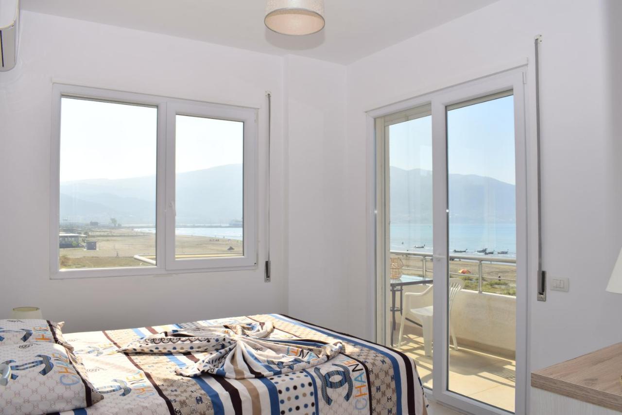 Sea View Apartment - 007 Вльора Екстер'єр фото